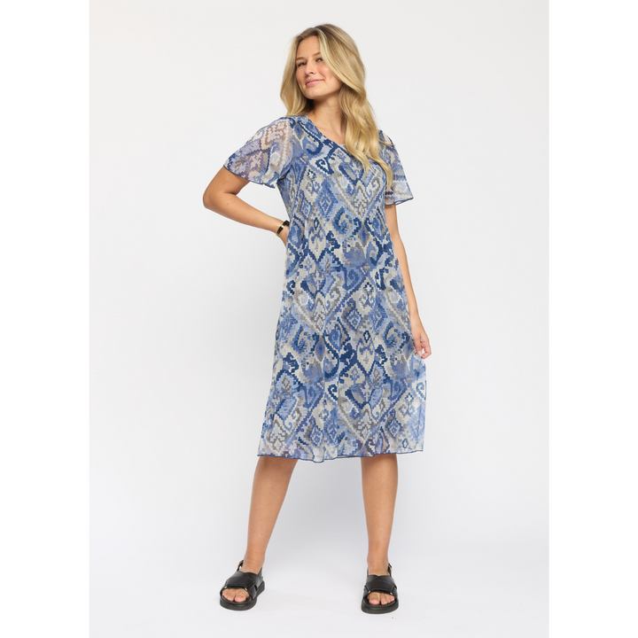 2Biz Daria.SP25 Kjole - Blue Graphic