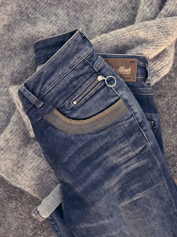 Fede Naomi Shape Blue jeans fra Mos – Butik VIVI